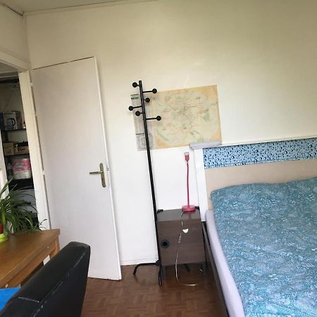 Chambre Confortable Orly Luaran gambar